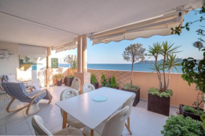 Suite 842 - Top Floor Sea View - Piscine - 50 Metres Plage - Terrasse - Parking